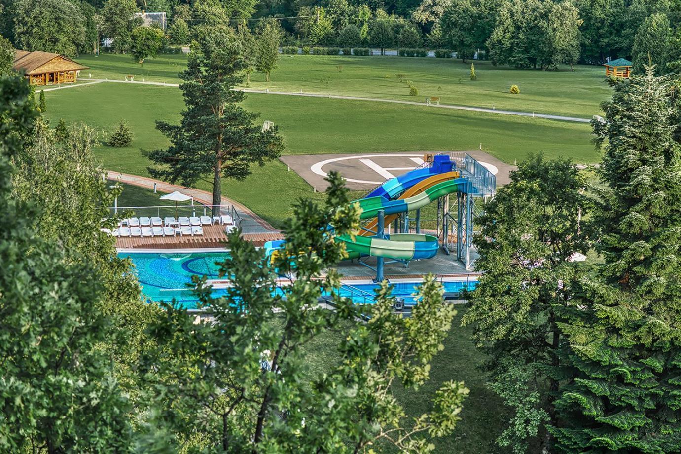 Rixos-Prykarpattya Resort Trouskavets Extérieur photo