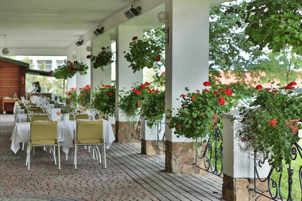 Rixos-Prykarpattya Resort Trouskavets Extérieur photo