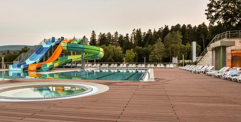 Rixos-Prykarpattya Resort Trouskavets Extérieur photo