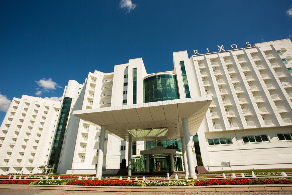 Rixos-Prykarpattya Resort Trouskavets Extérieur photo
