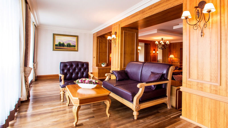 Rixos-Prykarpattya Resort Trouskavets Extérieur photo