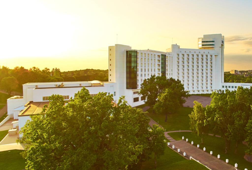 Rixos-Prykarpattya Resort Trouskavets Extérieur photo
