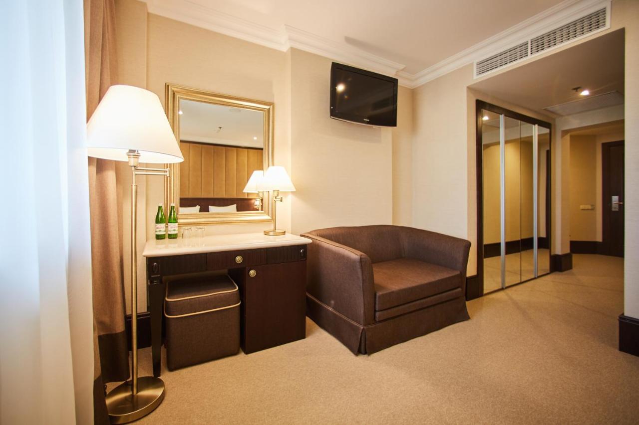 Rixos-Prykarpattya Resort Trouskavets Extérieur photo